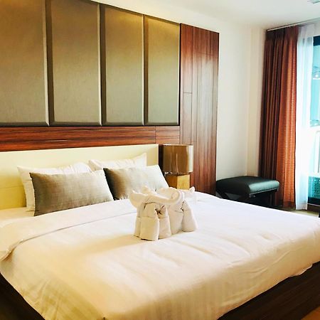 The Astra Suites Chiang Mai Exterior foto